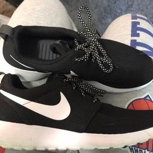 Nike Roshes